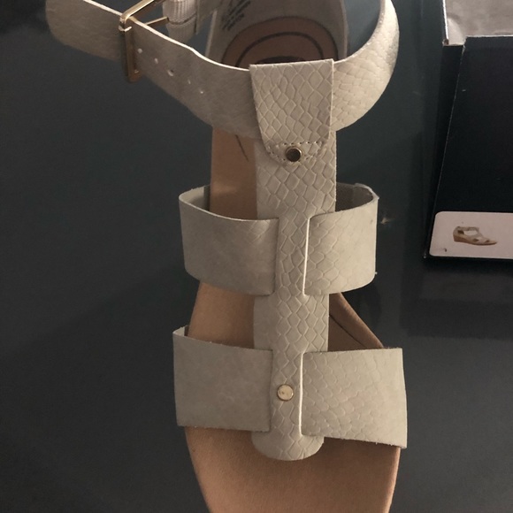 Baton Wedge Sandal  new - Picture 4 of 4